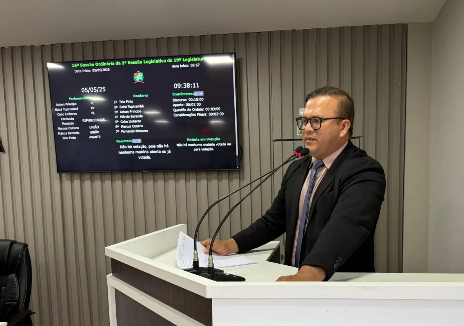vereador-adson-principe-luta-por-academia-gratuita-para-melhorar-saude-no-residencial-parintins