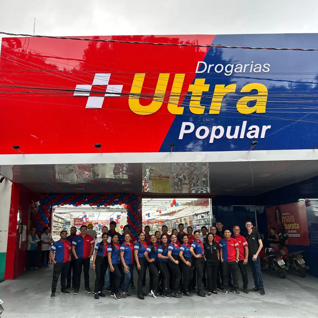 ultra-popular-revitaliza-loja-em-parintins-(am)-com-decoracao-inspirada-no-tradicional-festival-local